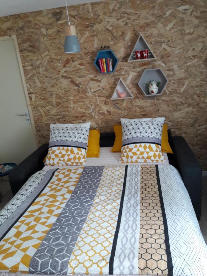 Bed and Breakfast Bruse & Co Oissery Exteriér fotografie
