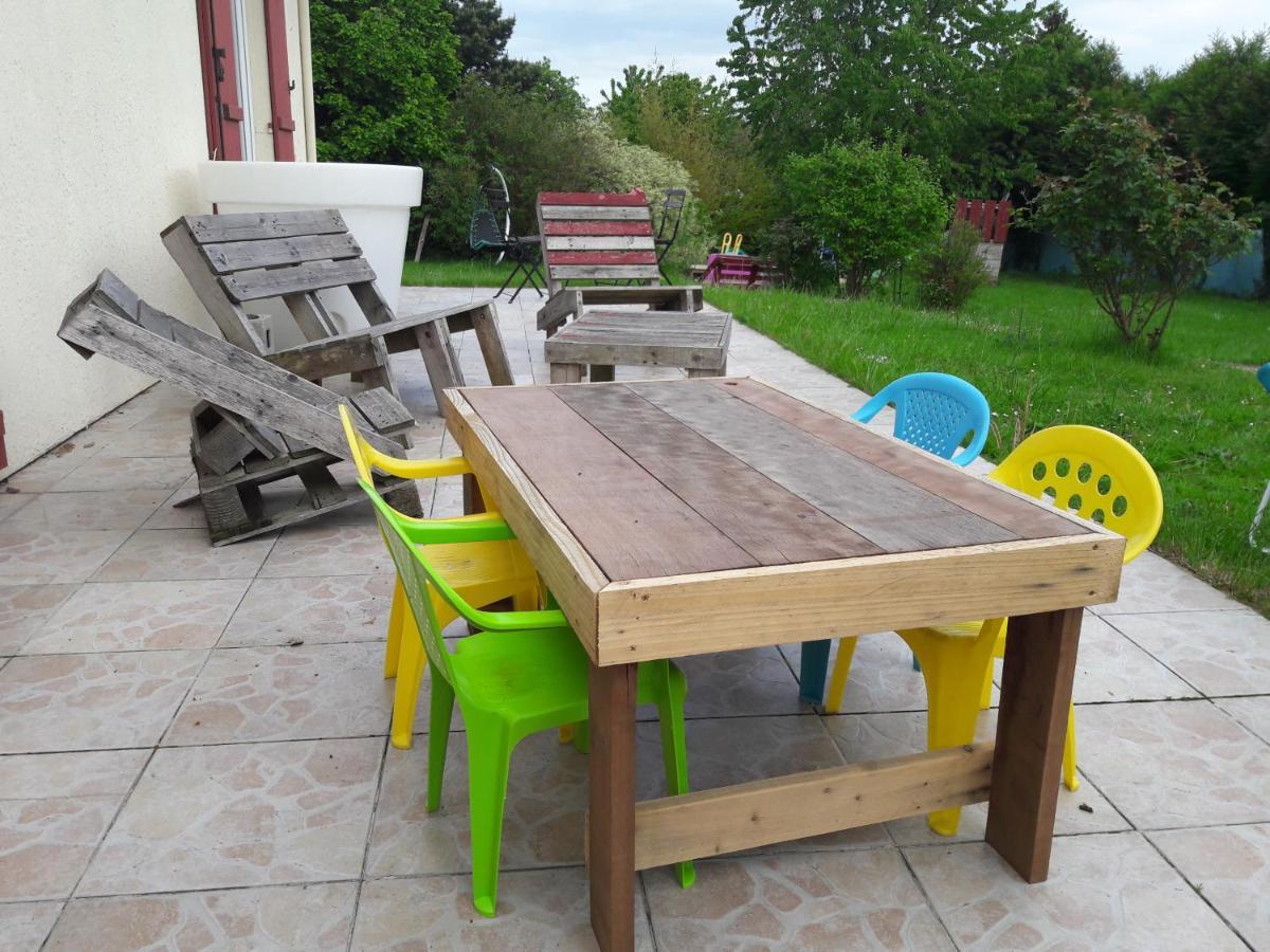 Bed and Breakfast Bruse & Co Oissery Exteriér fotografie